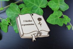 Kniha s láskou vzpomínáme