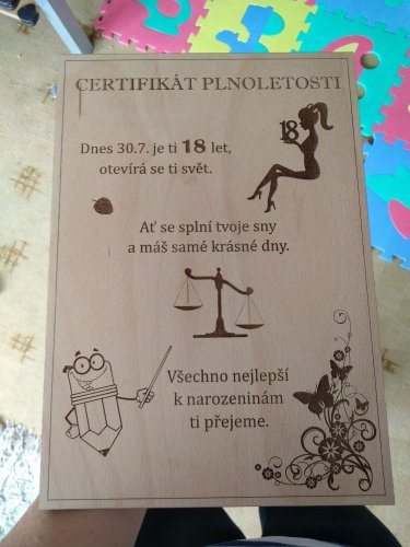 Certifikát plnoletosti