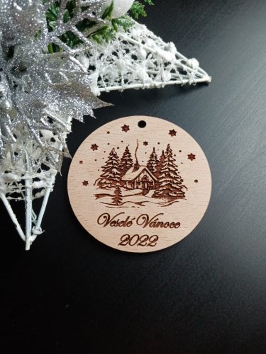 Baňka Veselé Vánoce - plná s chaloupkou
