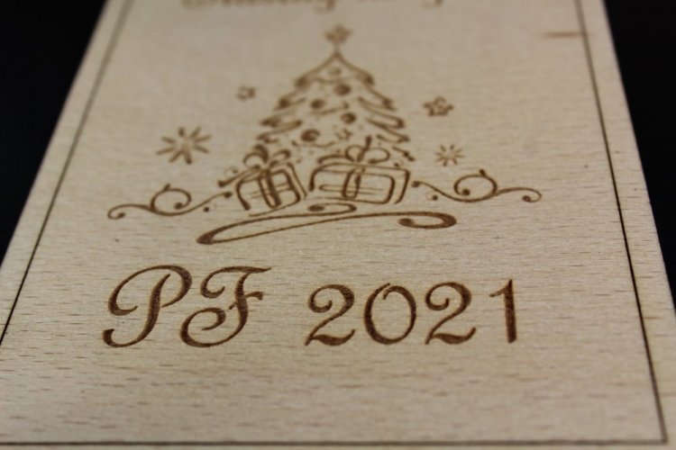 Dřevěná cedulka PF 2021